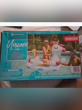 Member's Mark Oversized White Unicorn Pool Float